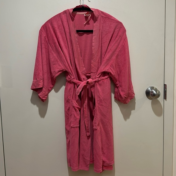 Josie Natori Brushed Terry Robe - Picture 1 of 3